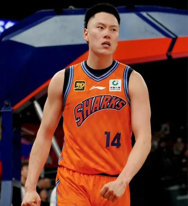 关于卡尔蒂斯外援训练成果显著，力拼强队的信息