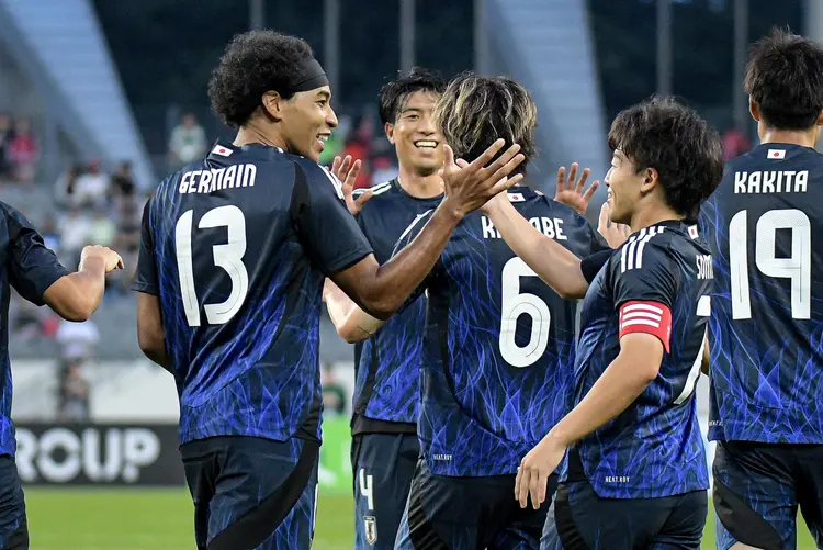东亚杯-日本1-0韩国三场全胜成功卫冕的简单介绍