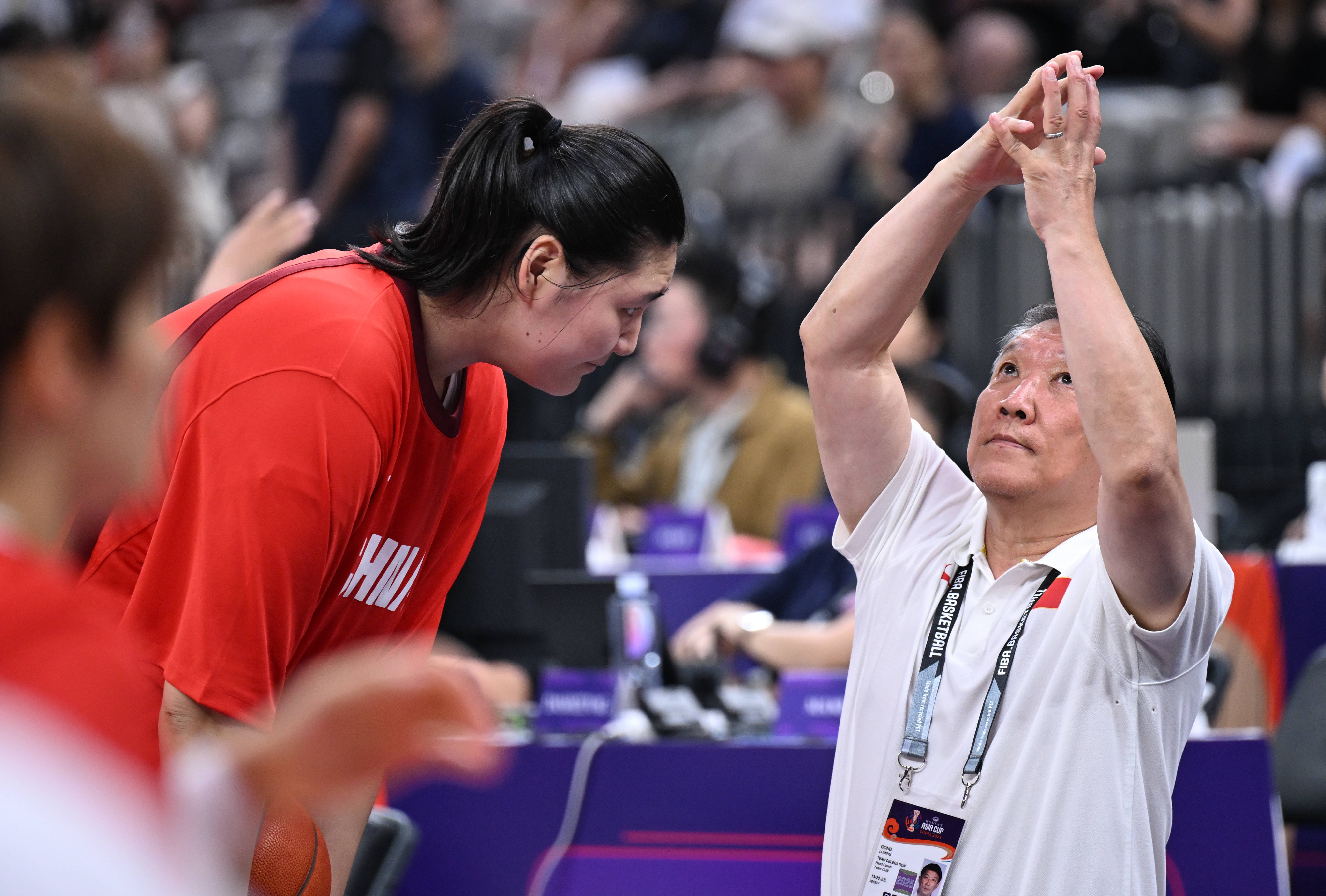 包含女篮亚洲杯-19:30播中国VS日本限速是关键的词条